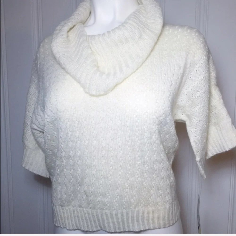 Cream w/ Gold Sweater - NWT